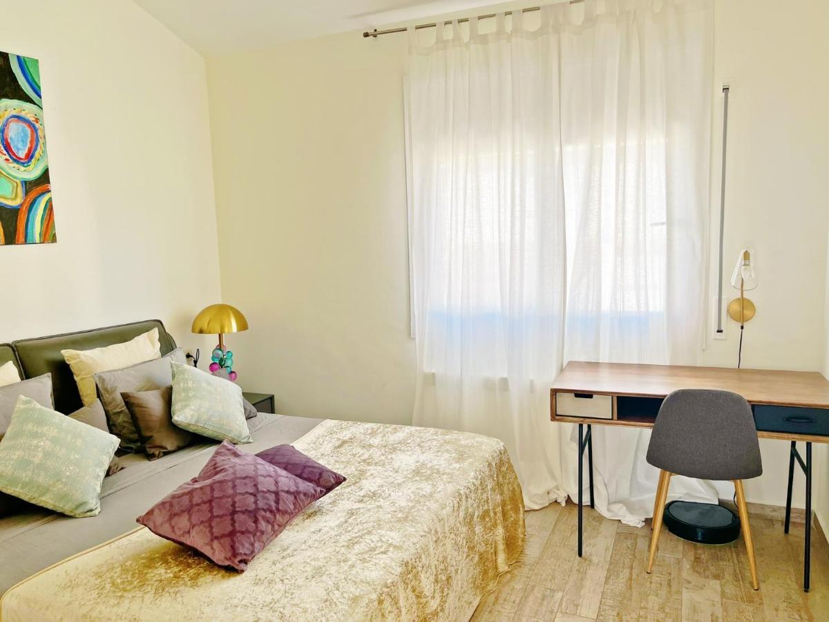 Cheerful Townhouse Center Sitges 5 Bedrooms Pool And Terrace Экстерьер фото